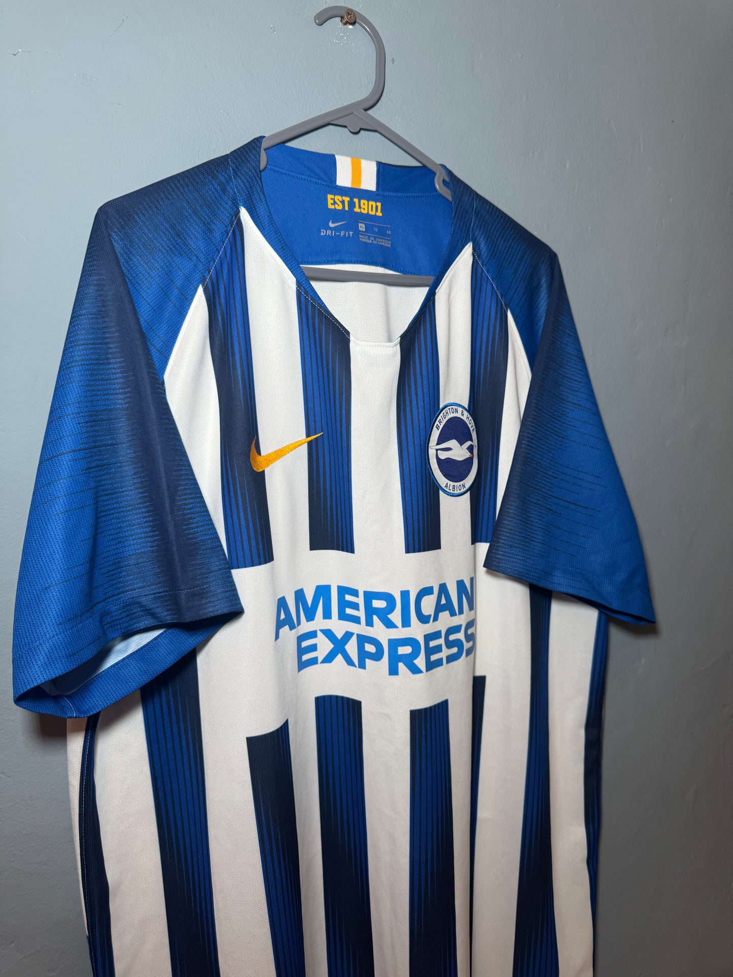 Brighton & Hove Albion Football Shirt - 2019 / 2020 - Home - XL