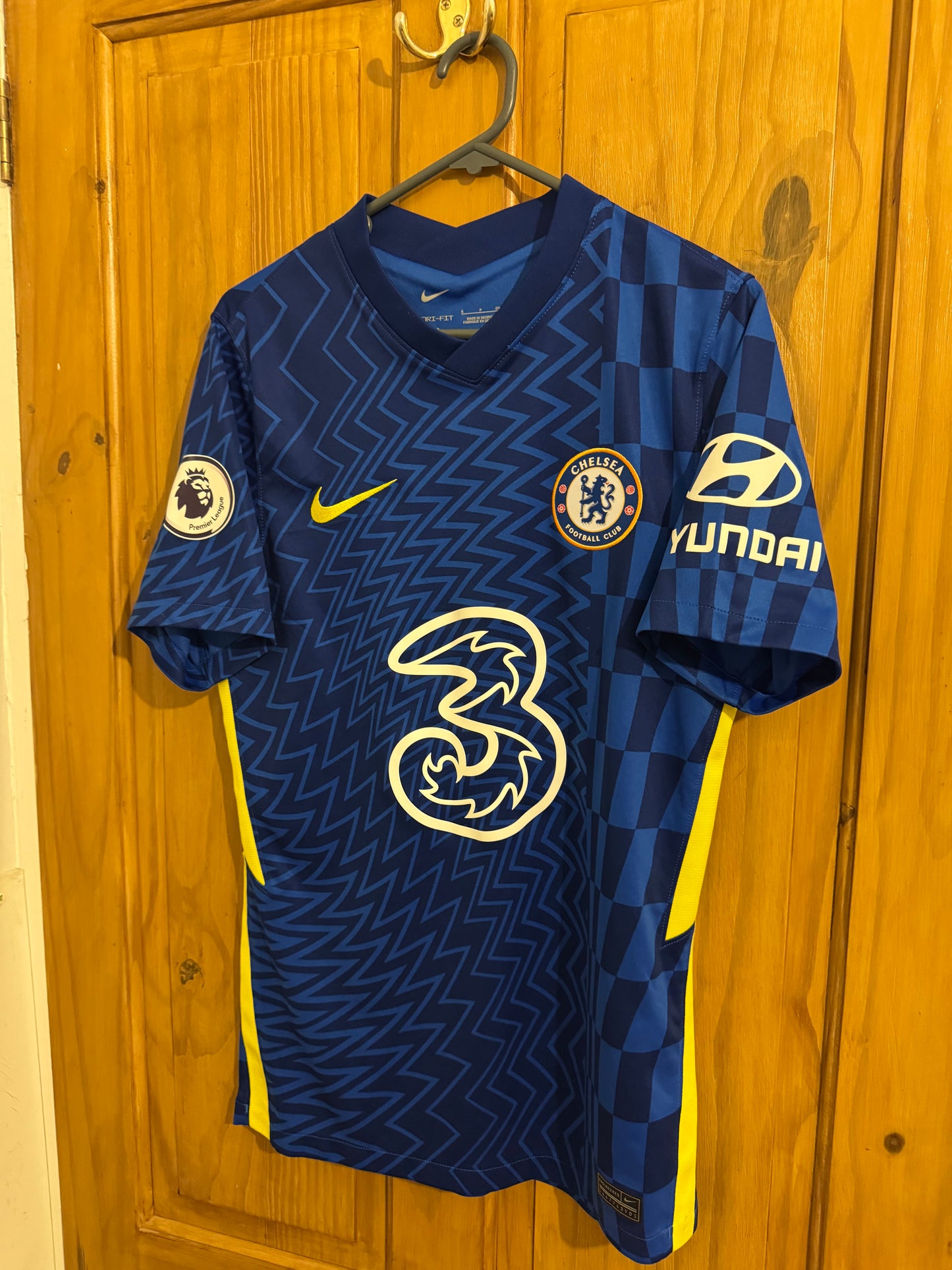 Chelsea Football Shirt - 2021 / 2022 - Home - Small - #7 N’golo Kante