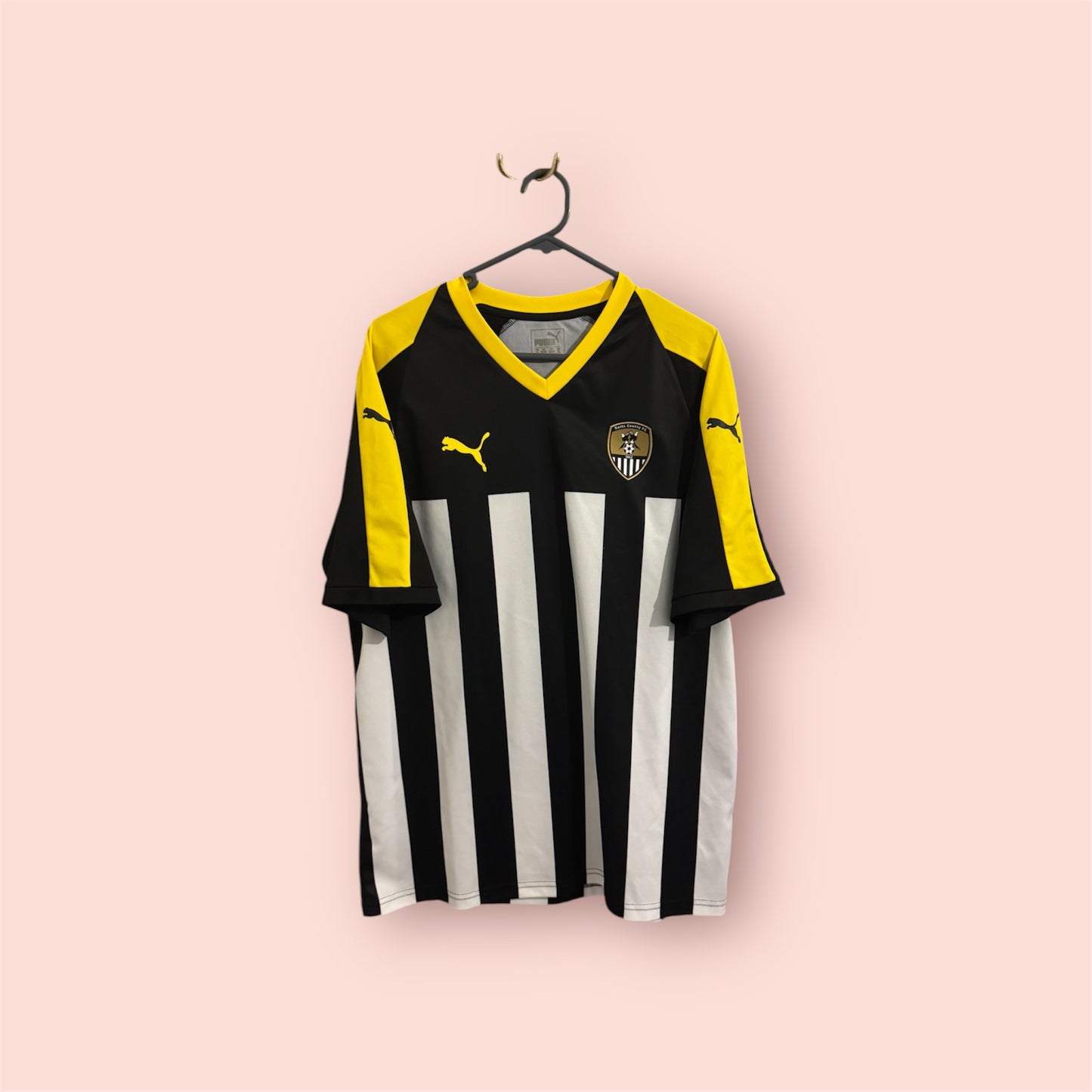 Notts County Football Shirt - 2018 / 2019 - Home - XL - #11  Enzio Boldewijn