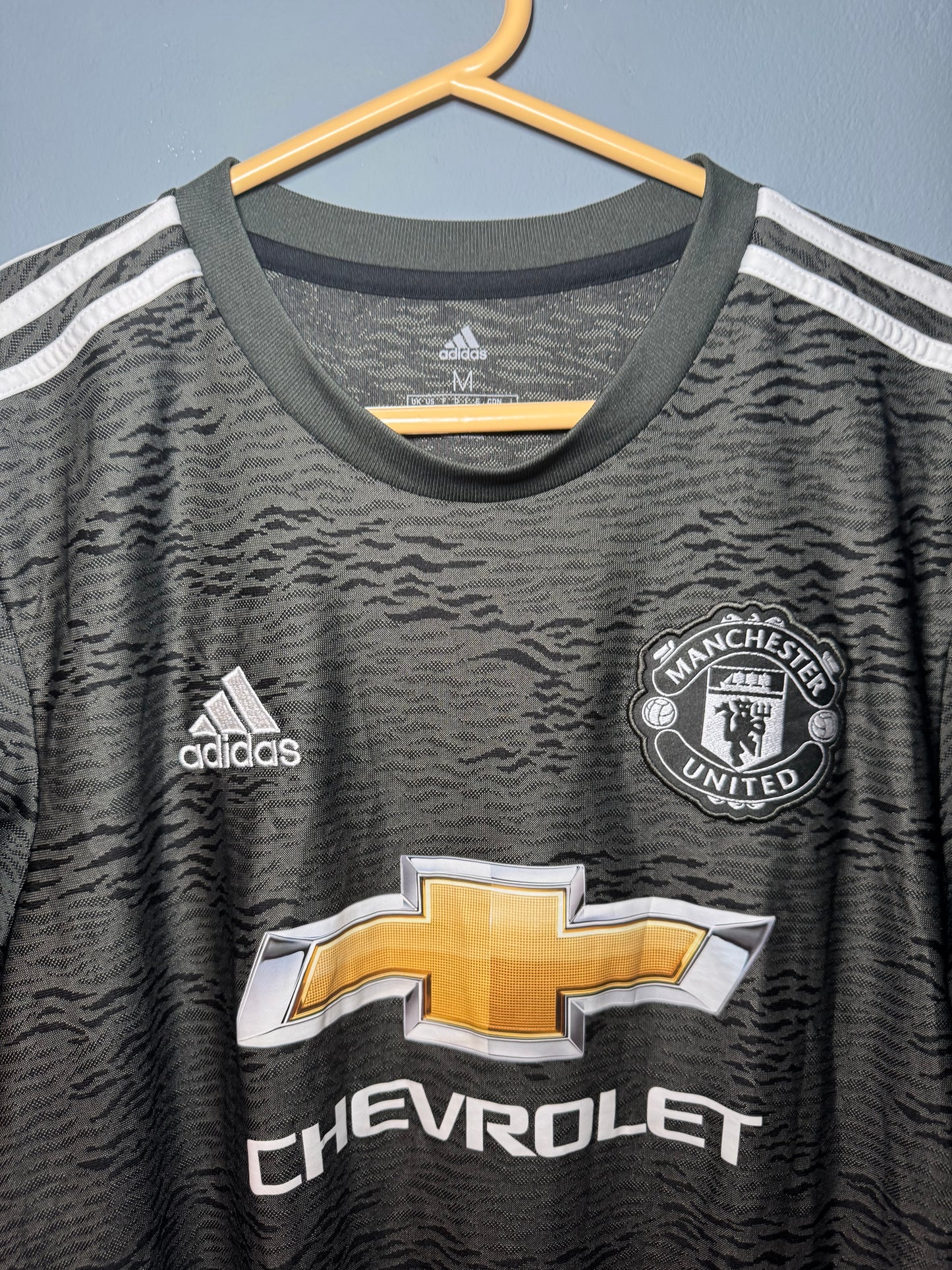 Manchester United Football Shirt - 2020 / 2021 - Away - Medium - #9 Martial