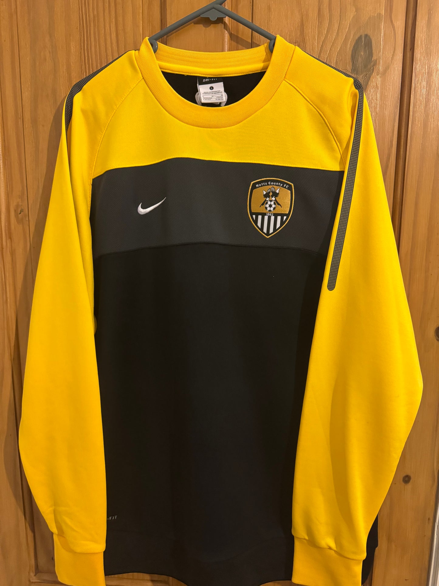 Notts County Football Shirt - 2009/2010 - Training Sweatshirt - Medium
