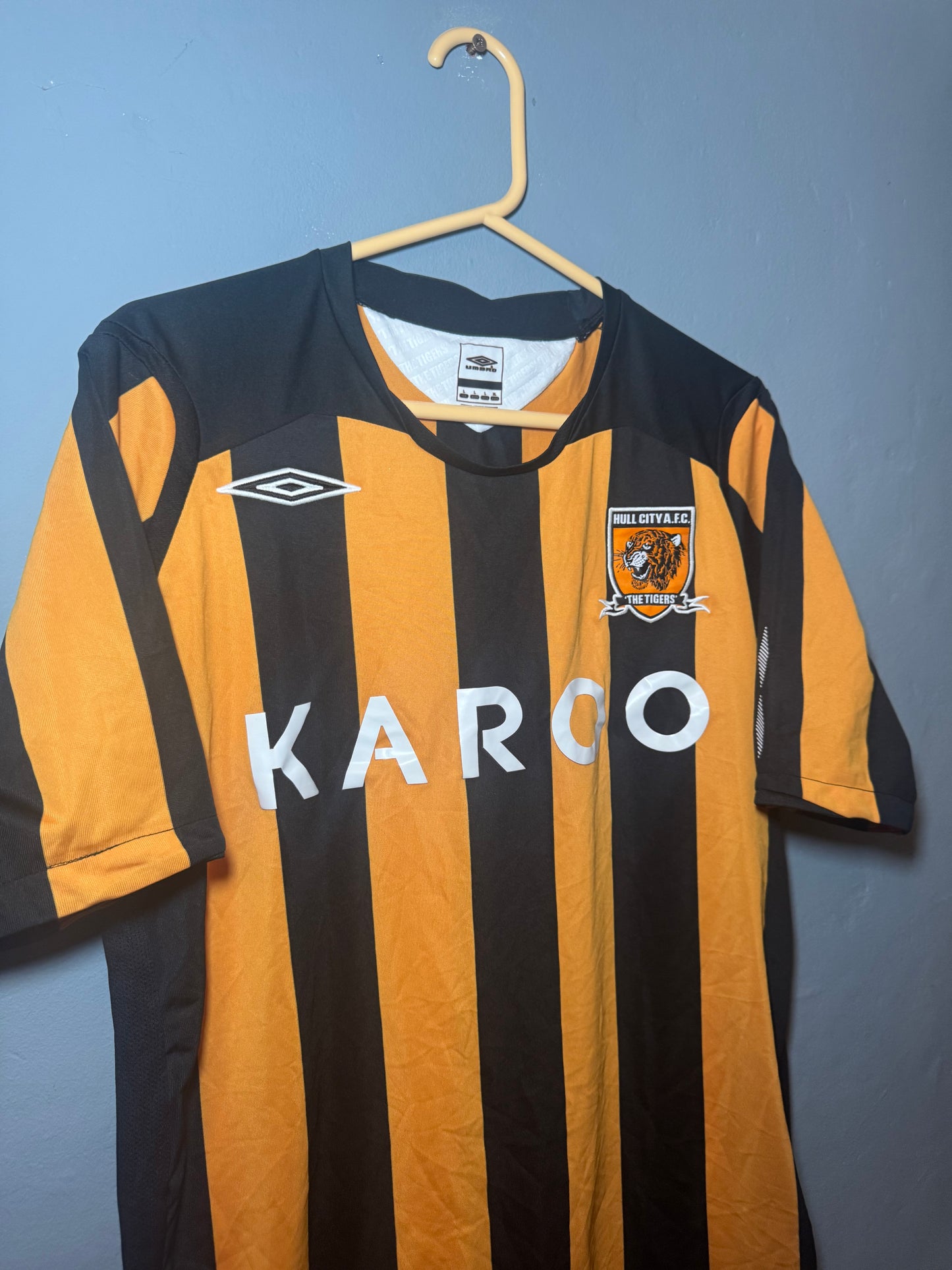 Hull City Football Shirt - 2008 / 2009 - Home - Large