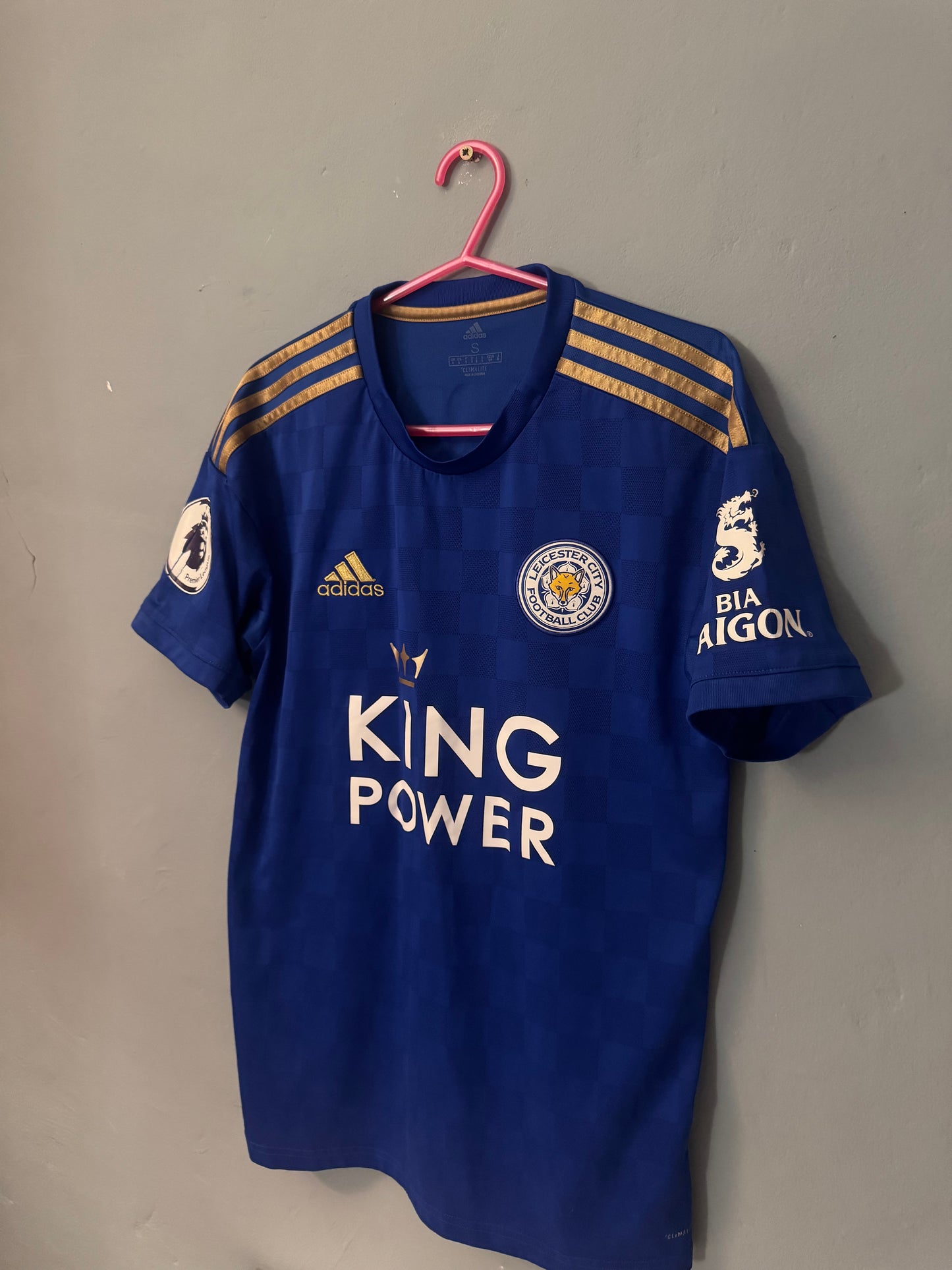 Leicester City Football Shirt - 2019 / 2020 - Home - Small - #9 Jamie Vardy