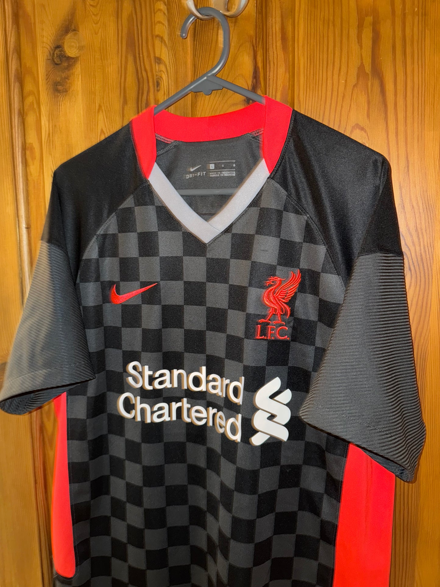 Liverpool Football Shirt - 2020 / 2021 - Third - Large - Rare