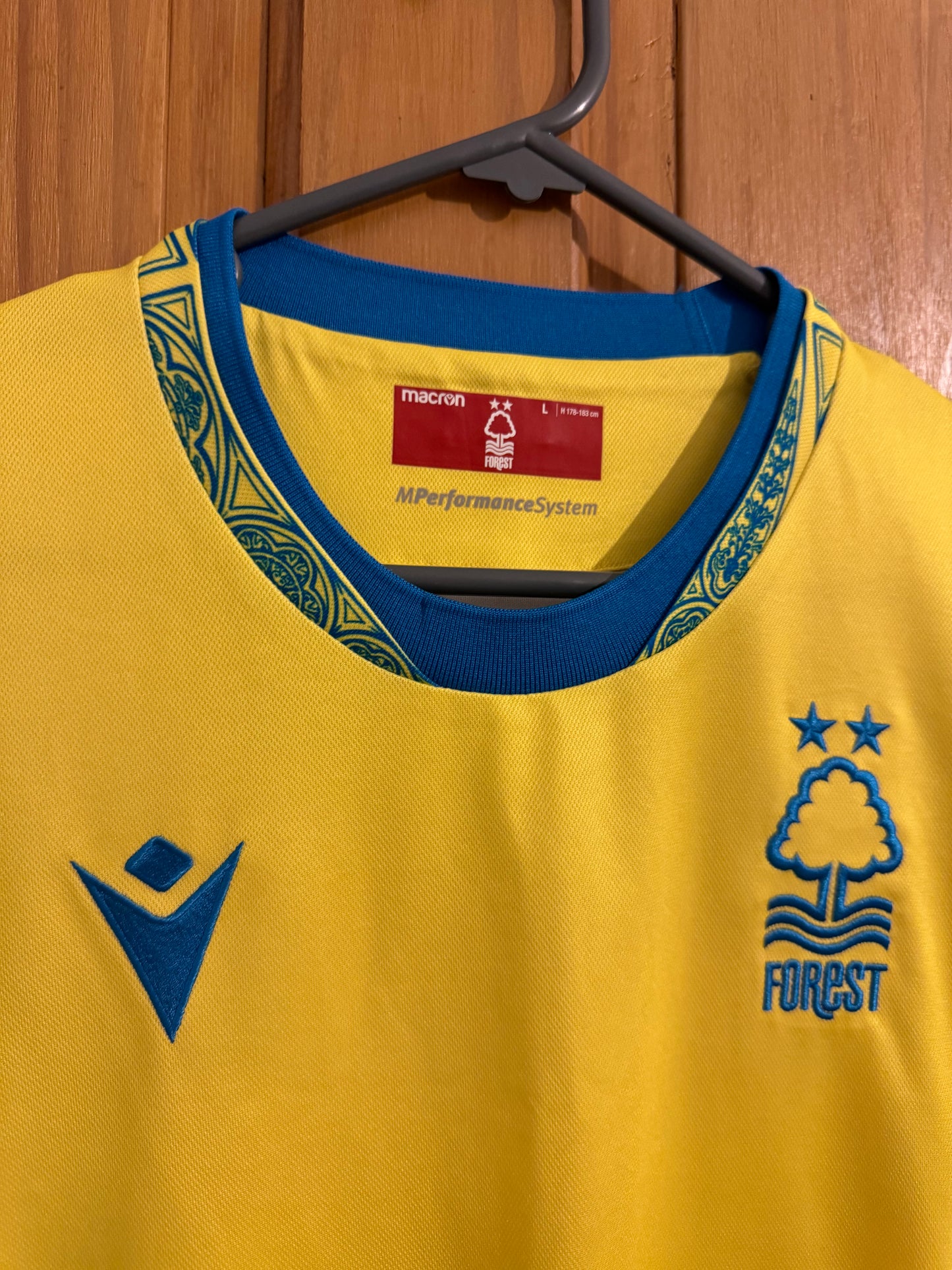 Nottingham Forest Football Shirt - 2022 / 2023 - Away - Large