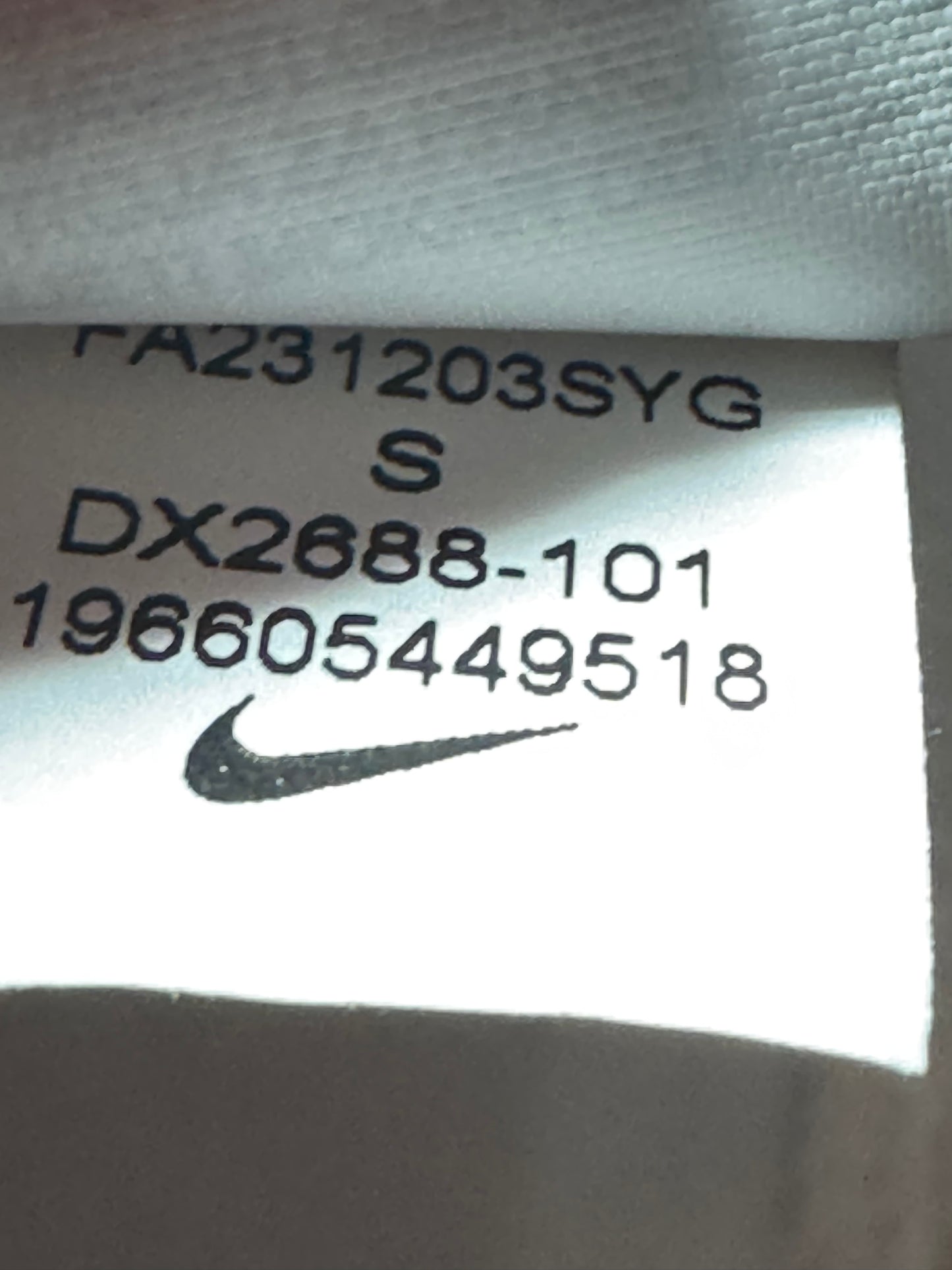Inter Milan Football Shirt - 2023 / 2024 - Away - Small