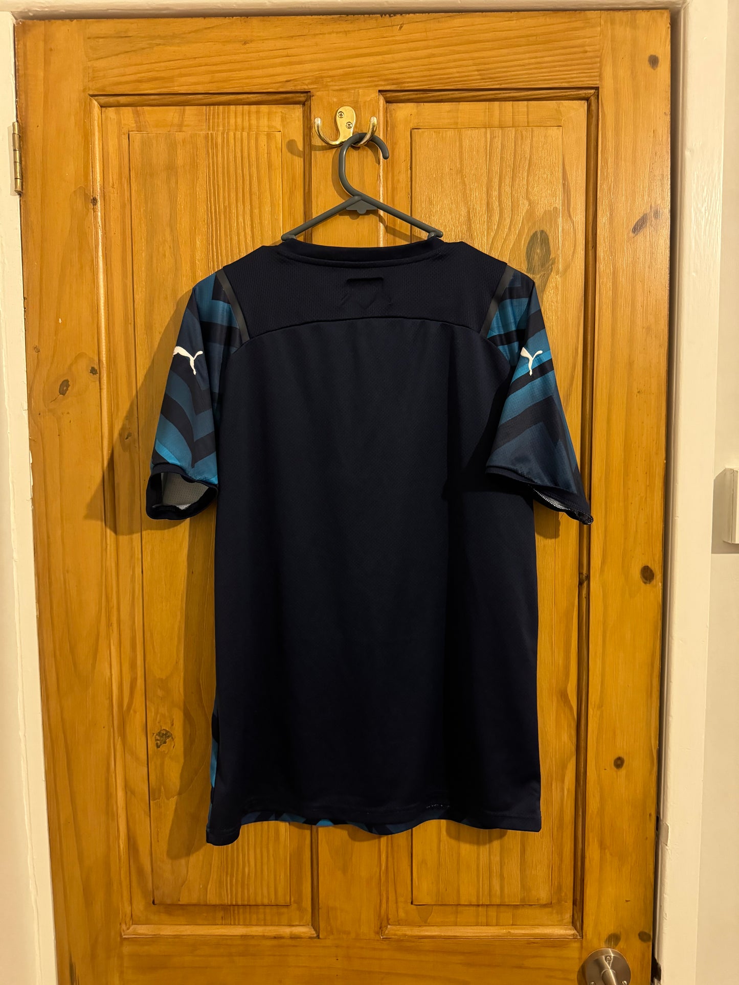 Olympique Marseille Football Shirt - 2021 / 2022 - Away - Medium - Rare