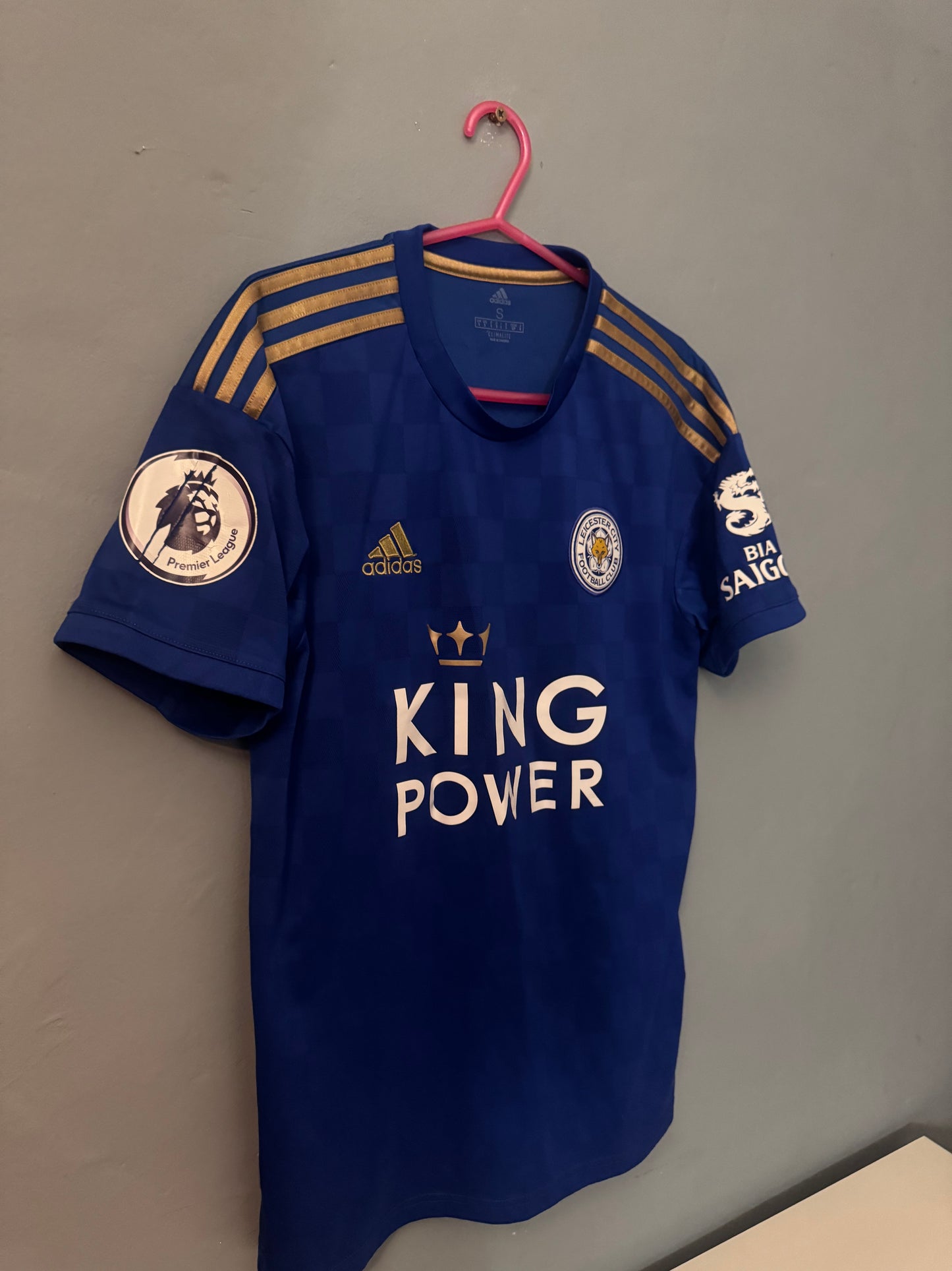 Leicester City Football Shirt - 2019 / 2020 - Home - Small - #9 Jamie Vardy