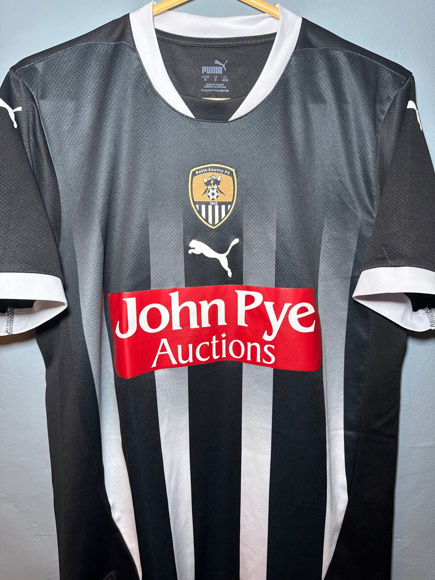 Notts County Football Shirt - 2024 / 2025 - Home - Medium