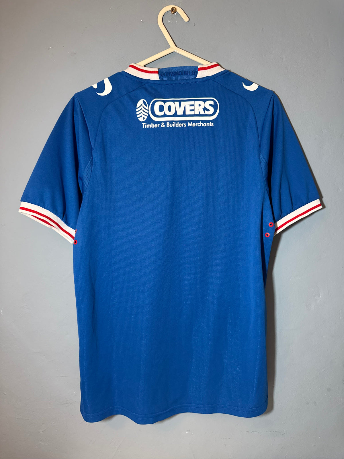 Portsmouth Football Shirt - 2017 / 2018 - Home - Small