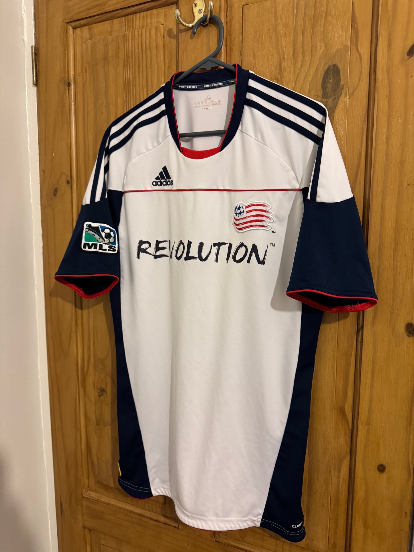 New England Revolution Football Shirt - 2020 / 2011 - Home - Medium - Rare