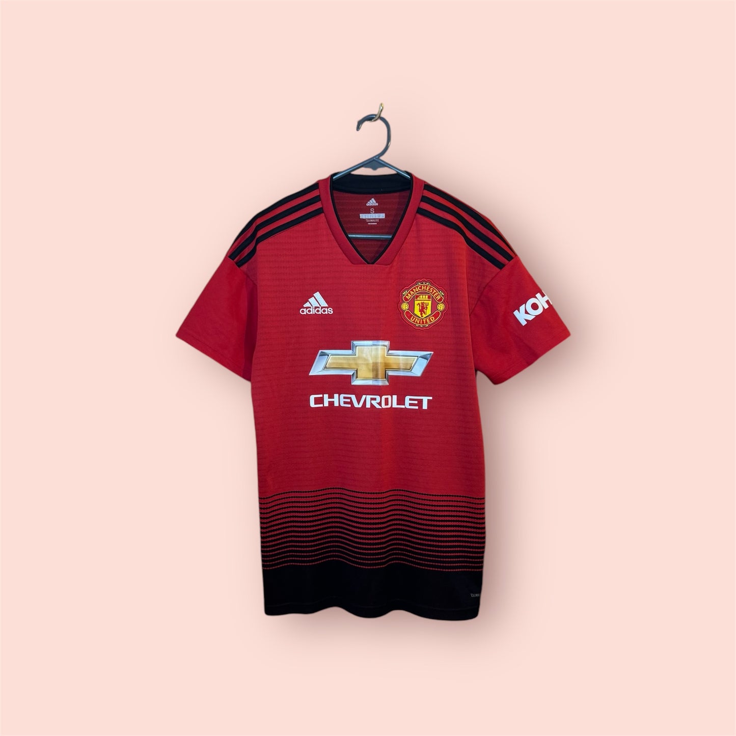 Manchester United Football Shirt - 2018 / 2019 - Home - Small