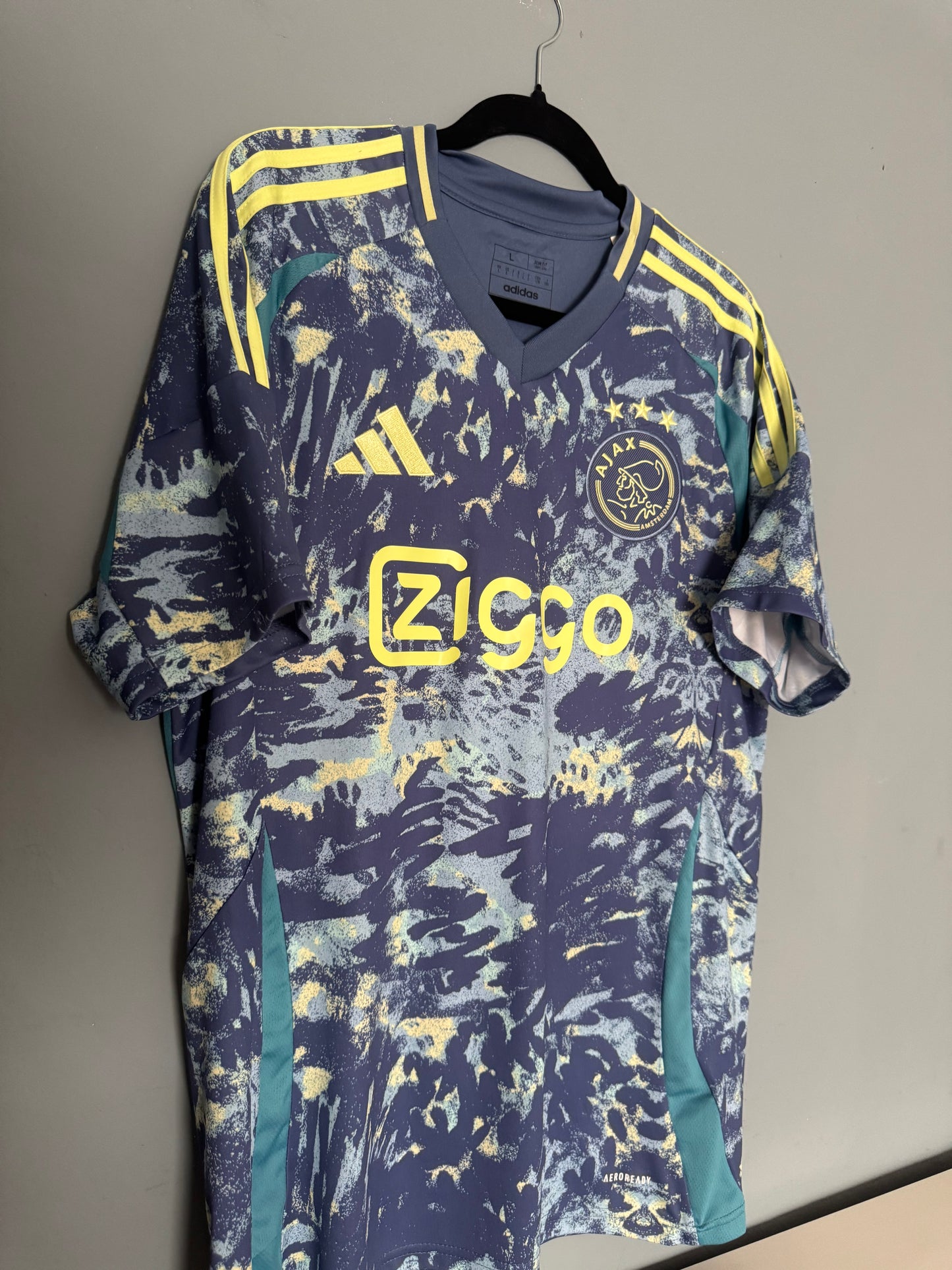 Ajax Football Shirt - 2024 / 2025 - Away - Large